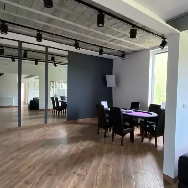 przestrzeń imprezowo-taneczna